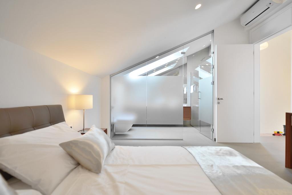 Chiponsky One - 5 Star Beachfront Property Bol Exterior photo